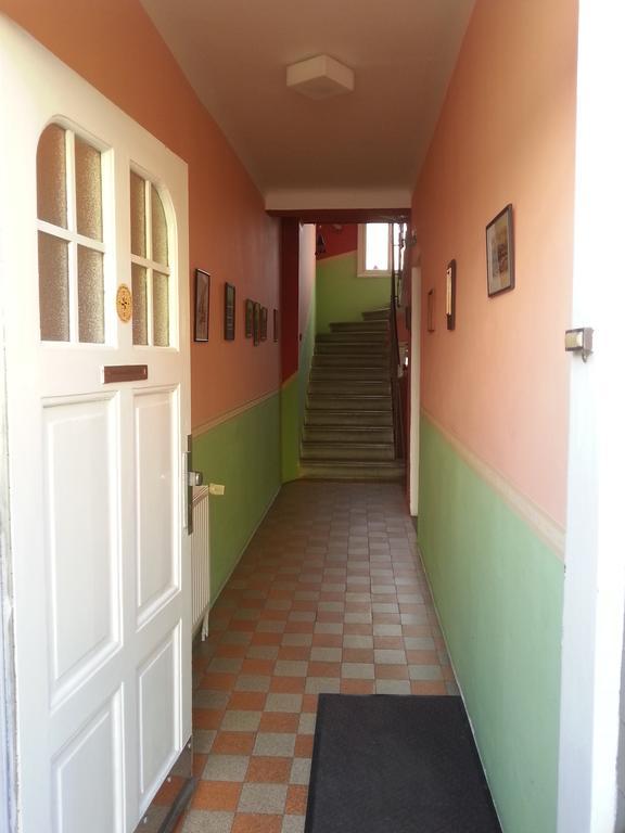 Pension U Dolezalu Brno Exterior photo